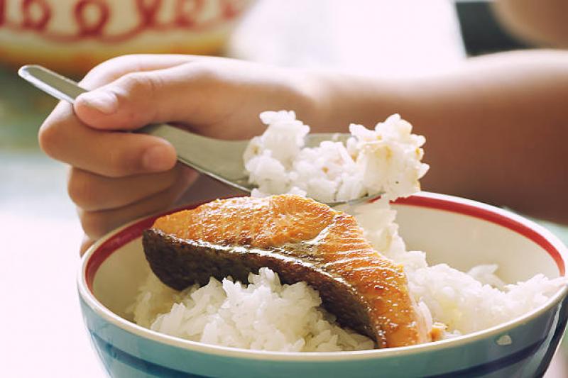 Foto blog Anak yang Sering Makan Ikan Memiliki IQ Lebih Tinggi